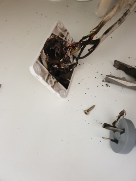 Burnt socket